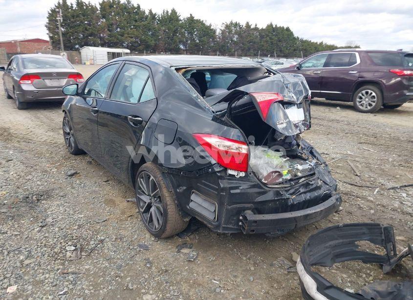 Photo 3 of 2018 Toyota Corolla LE (VIN 2T1BURHE1JC966995)