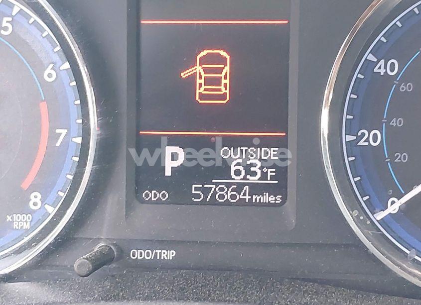 Photo 15 of 2019 Toyota Corolla LE (VIN 2T1BURHE1KC130945)