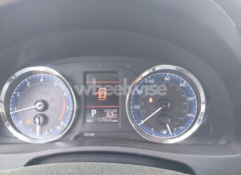 Photo 7 of 2019 Toyota Corolla LE (VIN 2T1BURHE1KC130945)