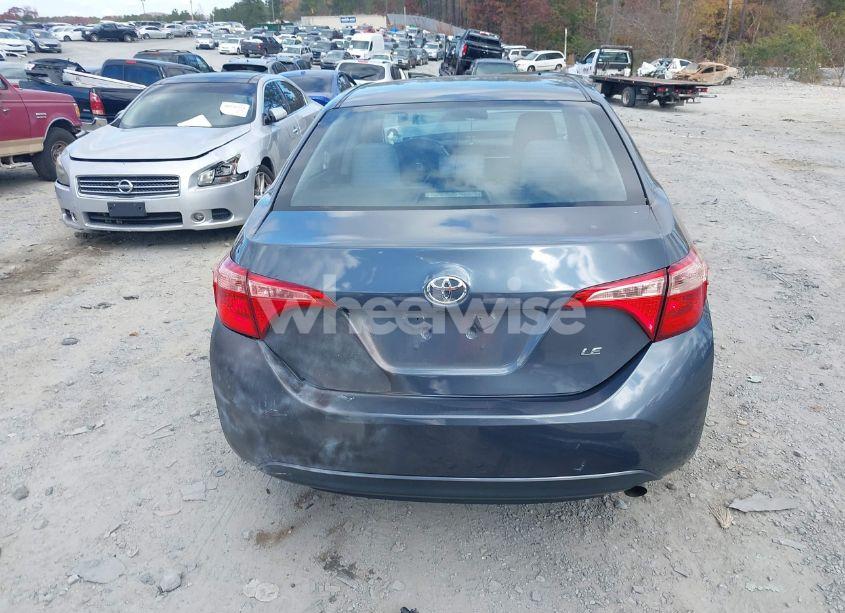 Photo 16 of 2019 Toyota Corolla LE (VIN 2T1BURHE1KC151102)