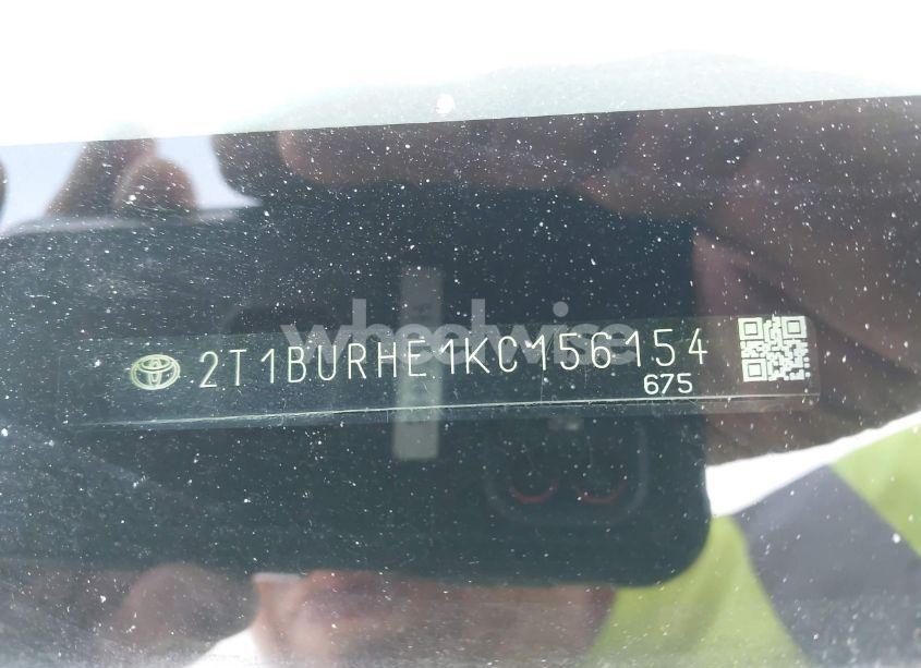 Photo 9 of 2019 Toyota Corolla LE (VIN 2T1BURHE1KC156154)