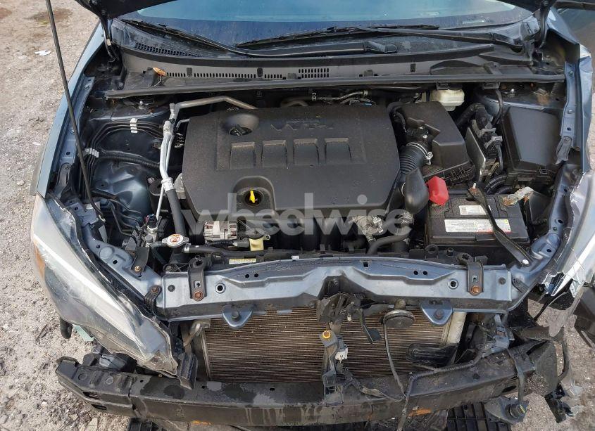 Photo 10 of 2019 Toyota Corolla LE (VIN 2T1BURHE1KC162181)