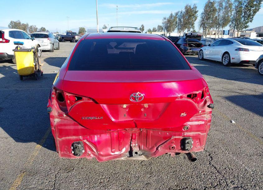 Photo 17 of 2019 Toyota Corolla LE (VIN 2T1BURHE1KC164741)
