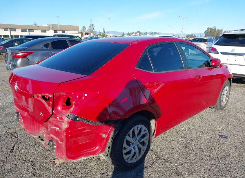 Photo 4 of 2019 Toyota Corolla LE (VIN 2T1BURHE1KC164741)