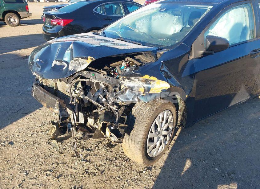 Photo 17 of 2019 Toyota Corolla LE (VIN 2T1BURHE1KC198940)