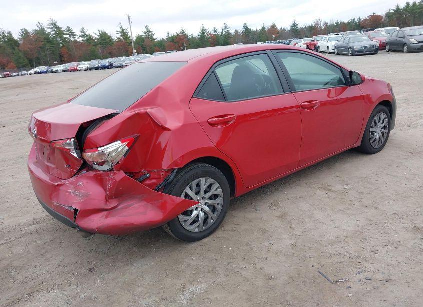 Photo 4 of 2019 Toyota Corolla LE (VIN 2T1BURHE1KC203795)