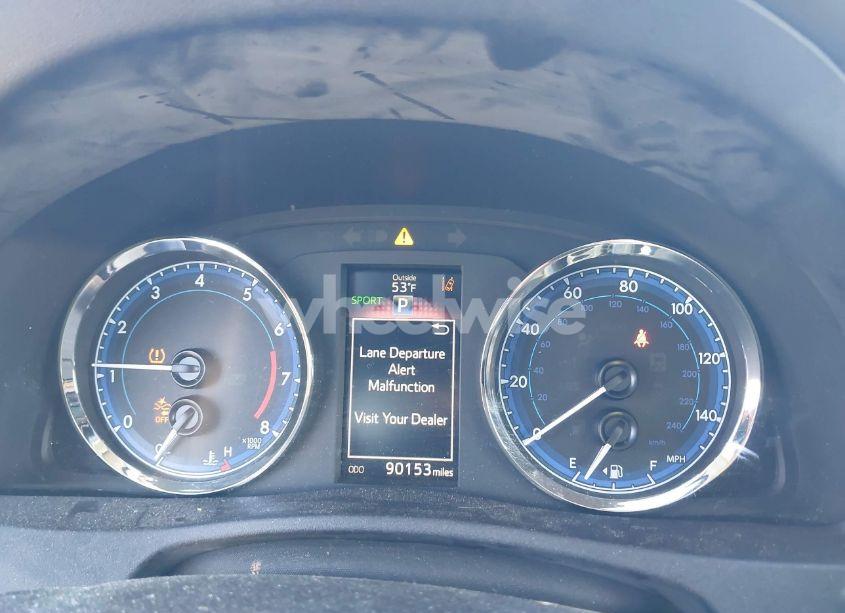 Photo 7 of 2019 Toyota Corolla XSE (VIN 2T1BURHE1KC211024)