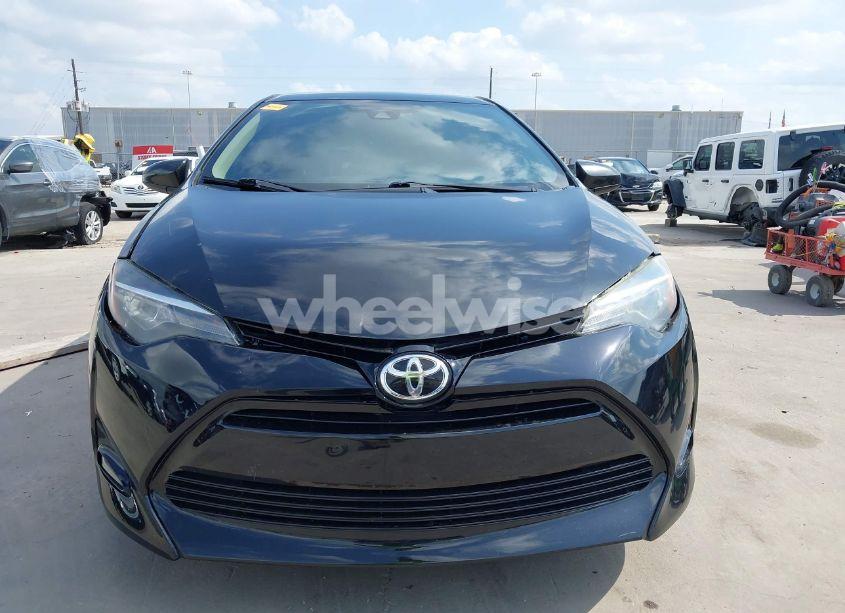 Photo 12 of 2019 Toyota Corolla LE (VIN 2T1BURHE1KC212688)