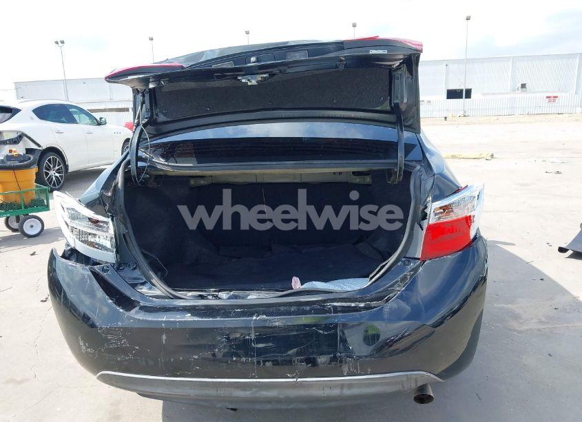 Photo 16 of 2019 Toyota Corolla LE (VIN 2T1BURHE1KC212688)