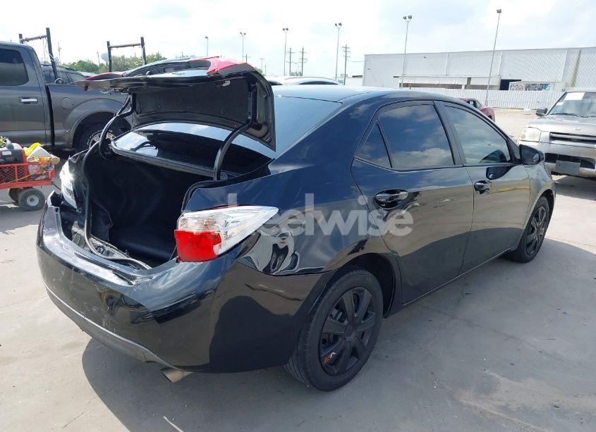 Photo 4 of 2019 Toyota Corolla LE (VIN 2T1BURHE1KC212688)