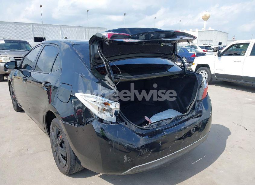 Photo 6 of 2019 Toyota Corolla LE (VIN 2T1BURHE1KC212688)