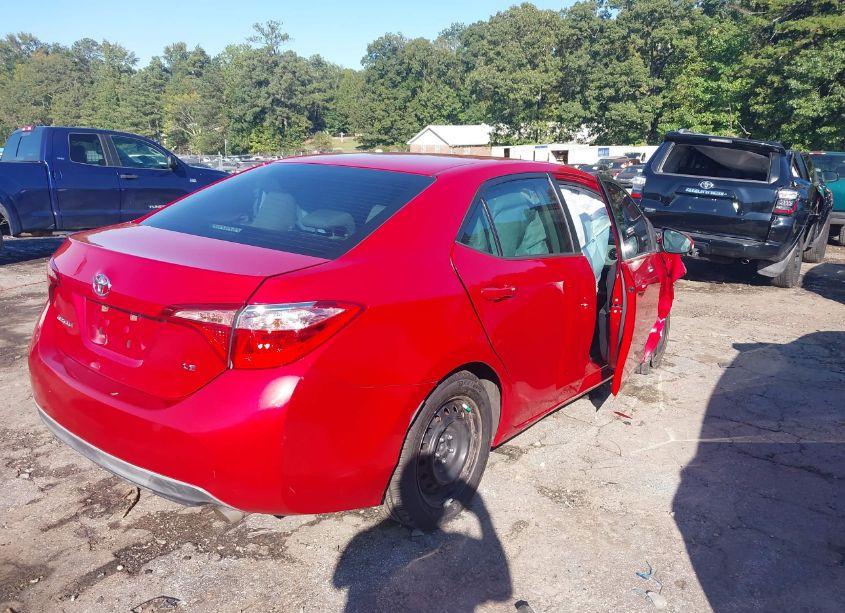 Photo 4 of 2019 Toyota Corolla LE (VIN 2T1BURHE1KC215686)