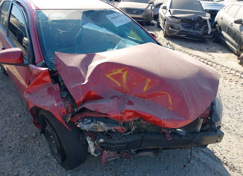 Photo 6 of 2019 Toyota Corolla LE (VIN 2T1BURHE1KC215686)