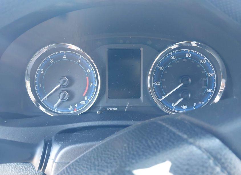 Photo 7 of 2019 Toyota Corolla LE (VIN 2T1BURHE1KC215686)