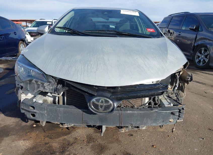 Photo 13 of 2019 Toyota Corolla L (VIN 2T1BURHE1KC218104)