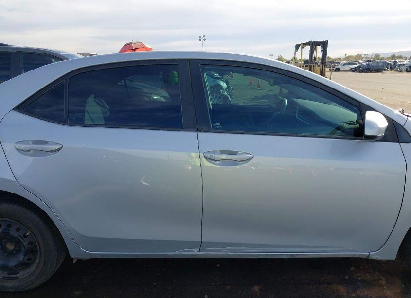 Photo 14 of 2019 Toyota Corolla L (VIN 2T1BURHE1KC218104)