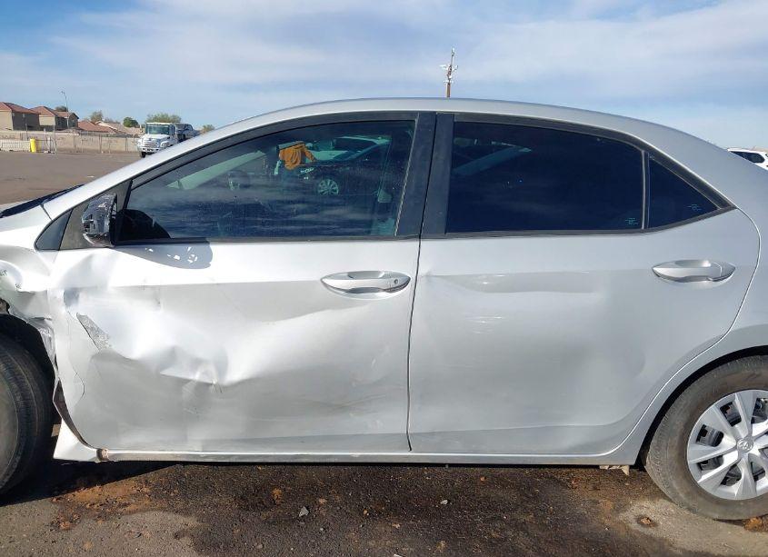 Photo 15 of 2019 Toyota Corolla L (VIN 2T1BURHE1KC218104)