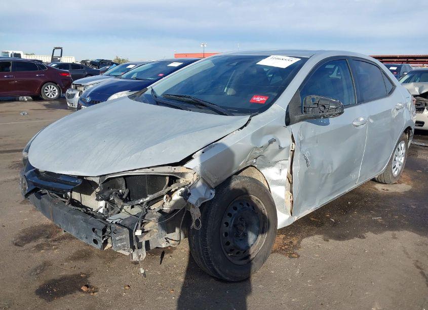 Photo 6 of 2019 Toyota Corolla L (VIN 2T1BURHE1KC218104)