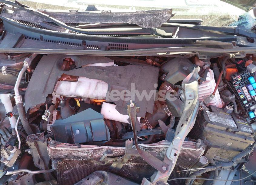 Photo 10 of 2019 Toyota Corolla LE (VIN 2T1BURHE1KC225697)