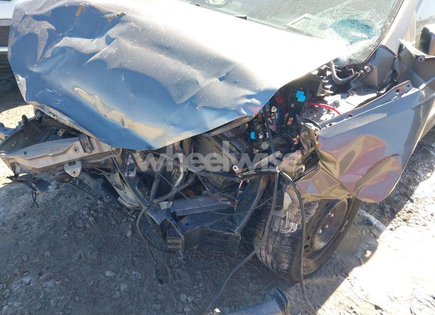 Photo 6 of 2019 Toyota Corolla LE (VIN 2T1BURHE1KC225697)