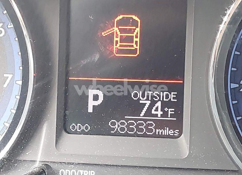 Photo 15 of 2019 Toyota Corolla LE (VIN 2T1BURHE1KC232004)