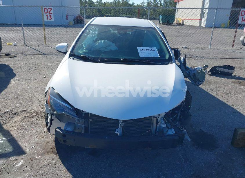 Photo 12 of 2019 Toyota Corolla LE (VIN 2T1BURHE1KC237994)