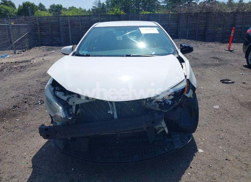 Photo 13 of 2014 Toyota Corolla LE (VIN 2T1BURHE2EC026842)