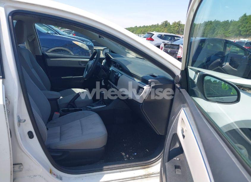 Photo 5 of 2014 Toyota Corolla LE (VIN 2T1BURHE2EC026842)