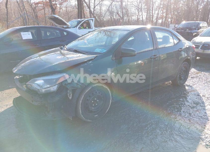 Photo 2 of 2014 Toyota Corolla LE (VIN 2T1BURHE2EC029904)