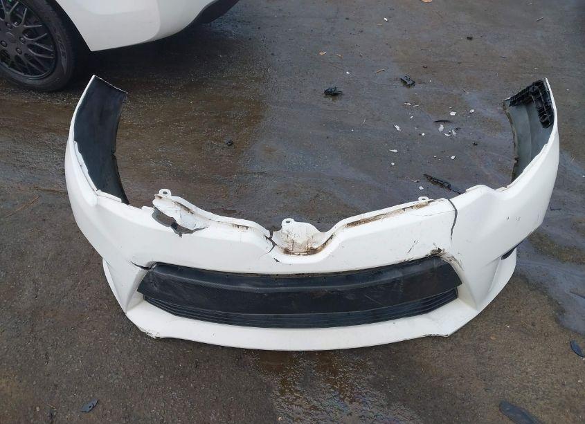 Photo 12 of 2014 Toyota Corolla LE (VIN 2T1BURHE2EC030373)