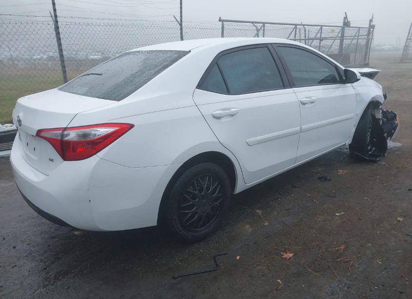 Photo 4 of 2014 Toyota Corolla LE (VIN 2T1BURHE2EC030373)