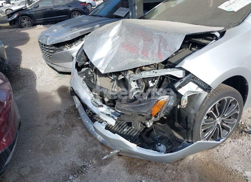 Photo 6 of 2014 Toyota Corolla S PLUS (VIN 2T1BURHE2EC036223)