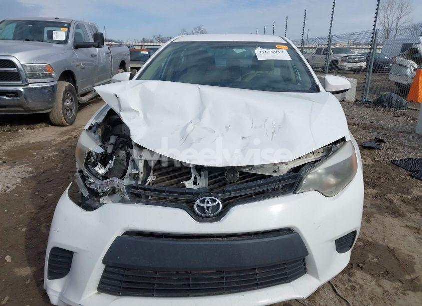 Photo 13 of 2014 Toyota Corolla LE (VIN 2T1BURHE2EC092369)