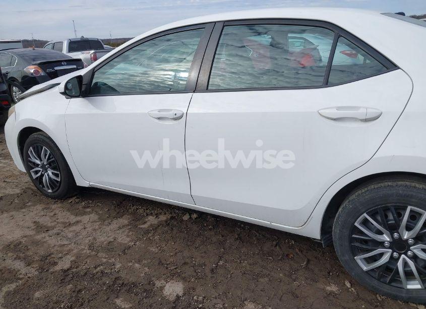 Photo 15 of 2014 Toyota Corolla LE (VIN 2T1BURHE2EC092369)