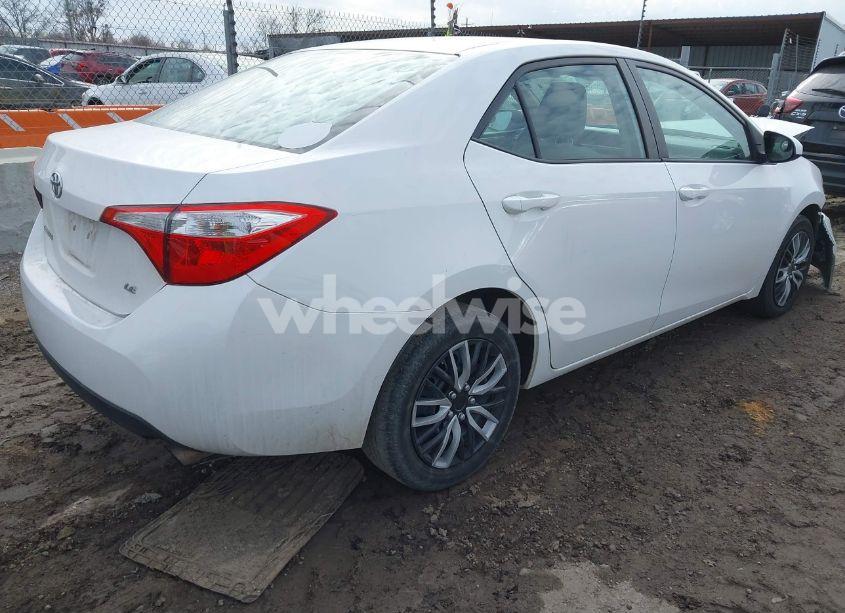 Photo 4 of 2014 Toyota Corolla LE (VIN 2T1BURHE2EC092369)
