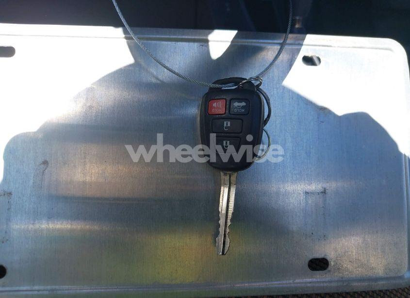 Photo 11 of 2014 Toyota Corolla S PLUS (VIN 2T1BURHE2EC094252)