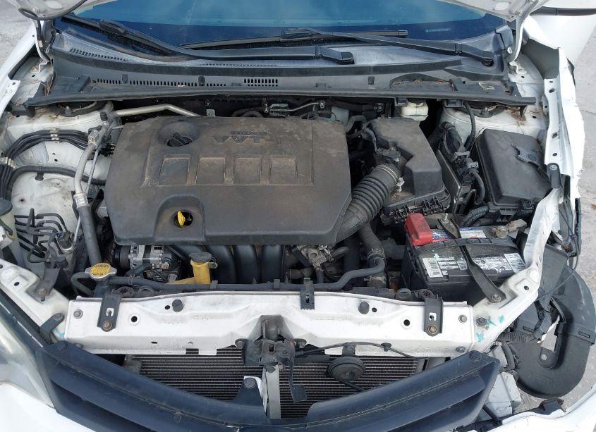 Photo 10 of 2014 Toyota Corolla LE (VIN 2T1BURHE2EC100339)