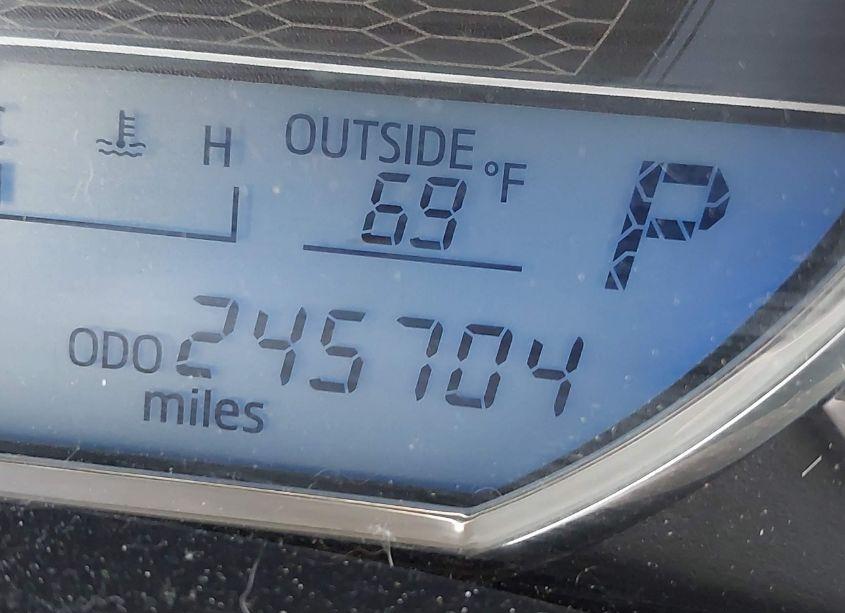 Photo 15 of 2014 Toyota Corolla LE (VIN 2T1BURHE2EC100339)