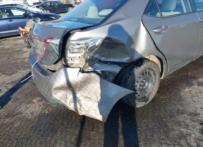 Photo 6 of 2014 Toyota Corolla LE (VIN 2T1BURHE2EC127699)