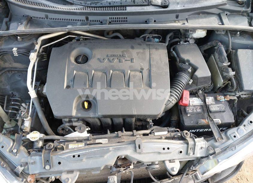 Photo 10 of 2014 Toyota Corolla LE (VIN 2T1BURHE2EC145877)