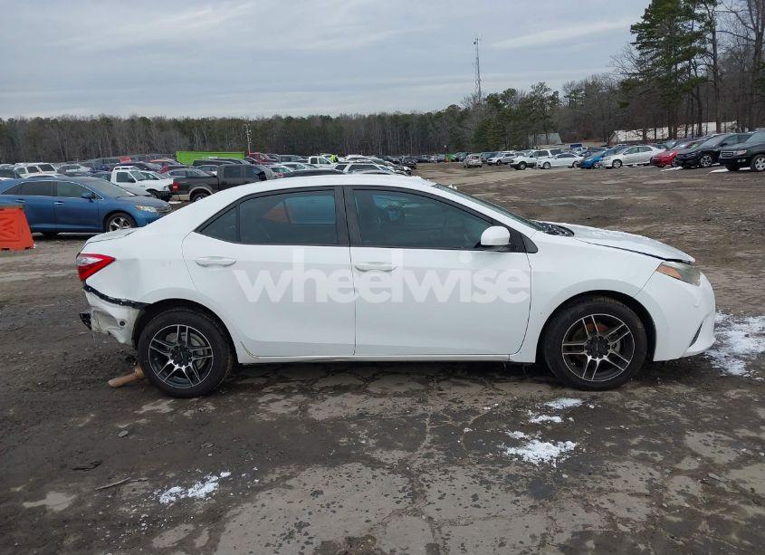 Photo 13 of 2014 Toyota Corolla LE (VIN 2T1BURHE2EC151243)