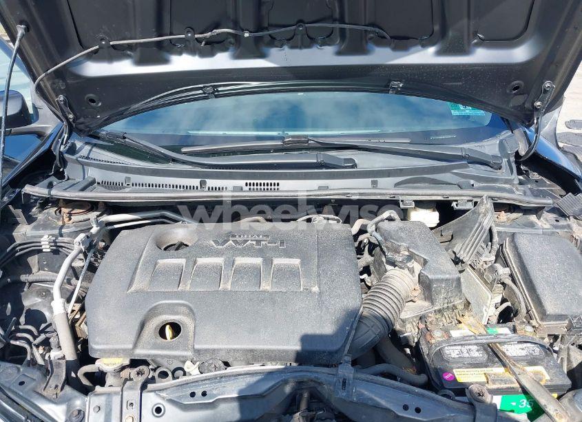 Photo 10 of 2014 Toyota Corolla LE (VIN 2T1BURHE2EC153011)