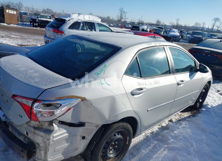 Photo 4 of 2014 Toyota Corolla LE (VIN 2T1BURHE2EC164204)