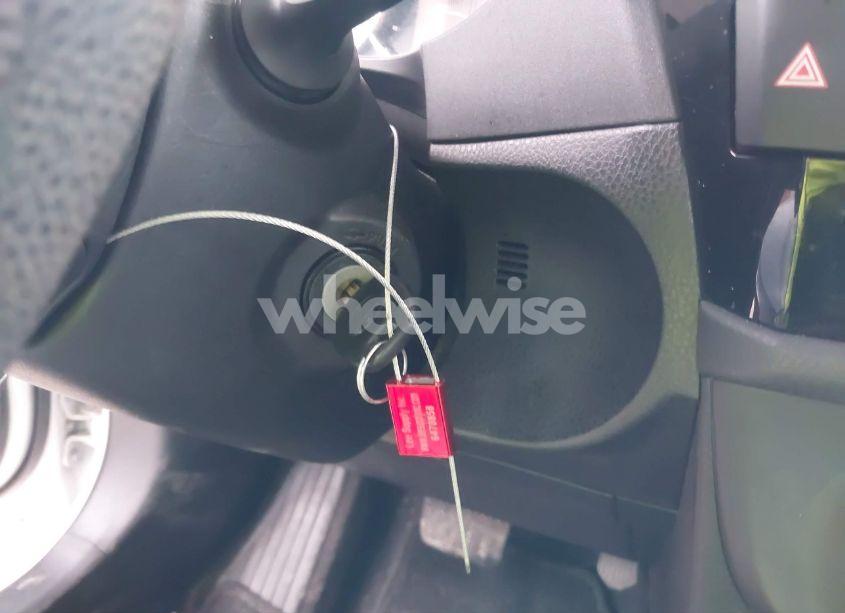 Photo 11 of 2014 Toyota Corolla L (VIN 2T1BURHE2EC168379)