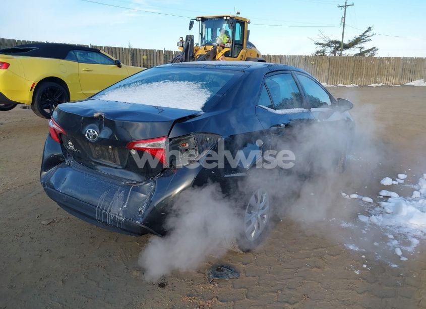 Photo 4 of 2014 Toyota Corolla L (VIN 2T1BURHE2EC184596)