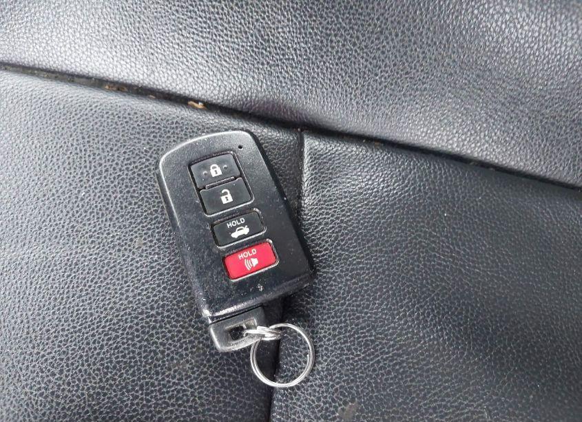 Photo 11 of 2014 Toyota Corolla L/LE/LE PLS/PRM/S/S PLS (VIN 2T1BURHE2EC212137)