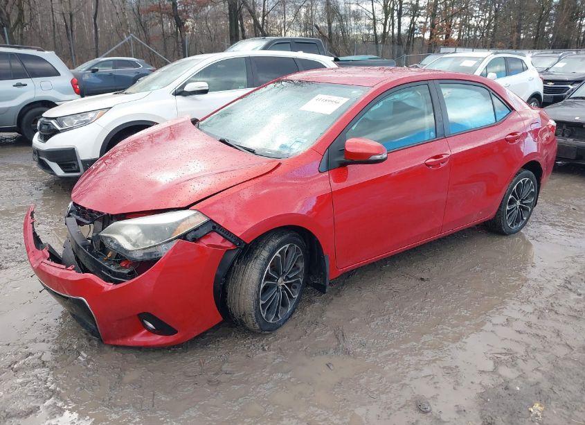 Photo 2 of 2015 Toyota Corolla S PLUS (VIN 2T1BURHE2FC233314)