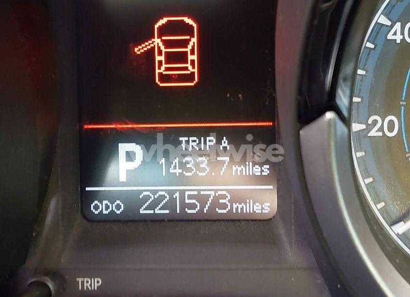 Photo 15 of 2015 Toyota Corolla S PLUS (VIN 2T1BURHE2FC244538)