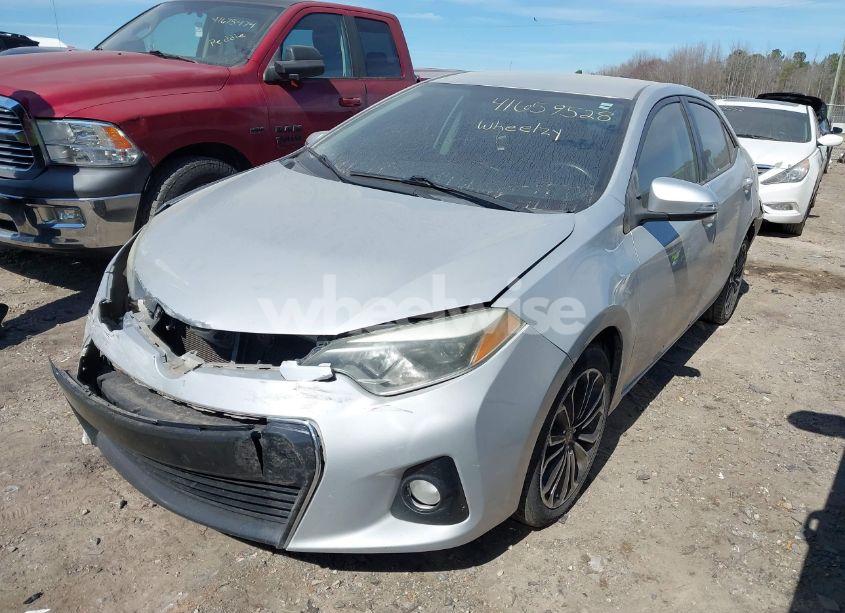 Photo 2 of 2015 Toyota Corolla S PLUS (VIN 2T1BURHE2FC244538)