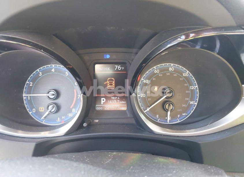 Photo 7 of 2015 Toyota Corolla S PLUS (VIN 2T1BURHE2FC244538)